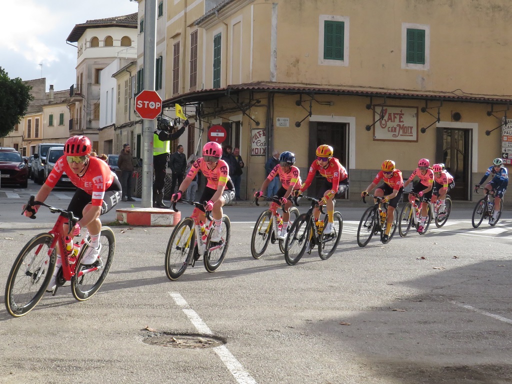 女子レースが開催されたチャレンジ・マヨルカ・フェミナ。ヨーロッパの自転車ロードレースシーズンが開幕。