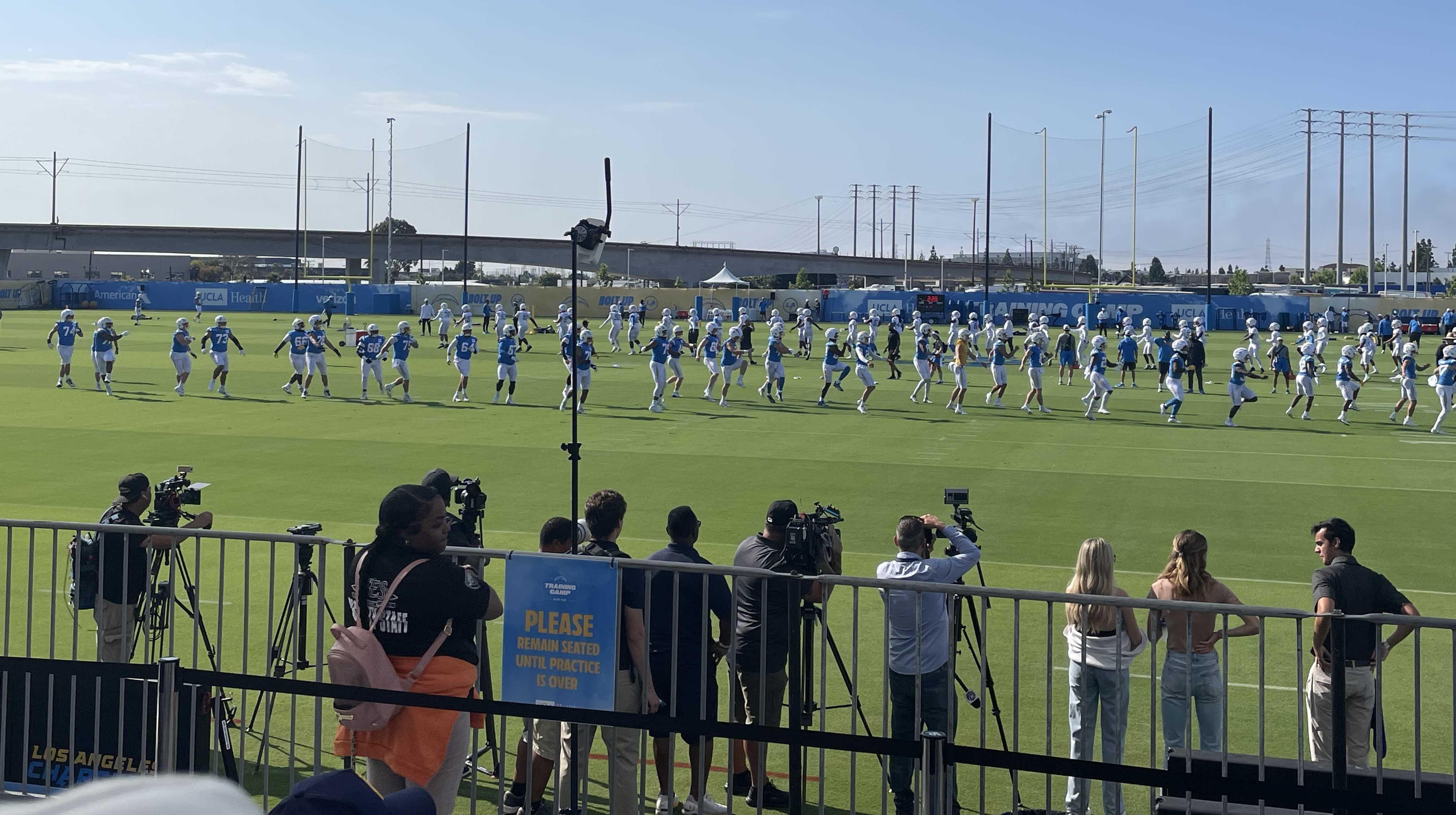 NFLシーズン開幕間近のトレーニング・キャンプ見学記